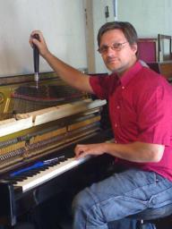 accordeur de piano pincedé frederic